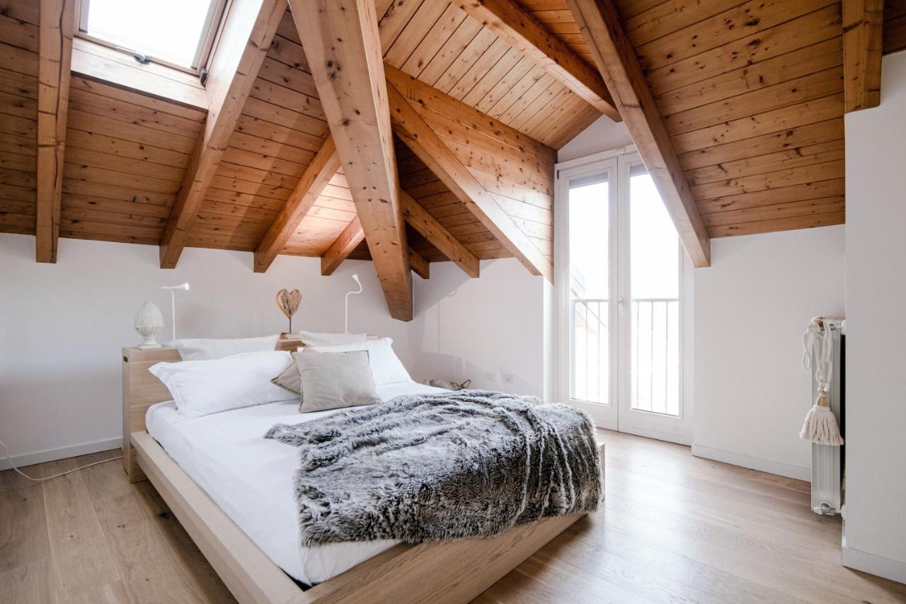 Modern Luxury Attic - Bymyhomein科莫 外观 照片